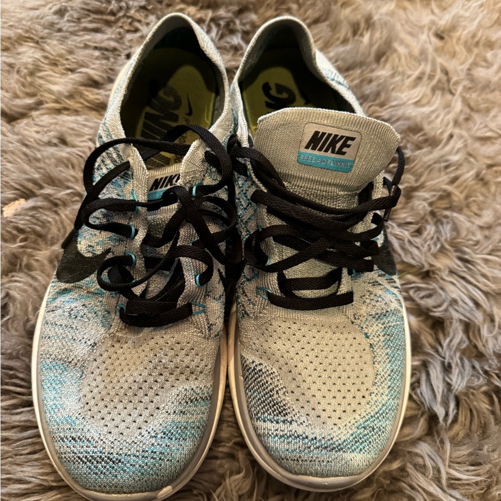 Men’s Nike fee runs
